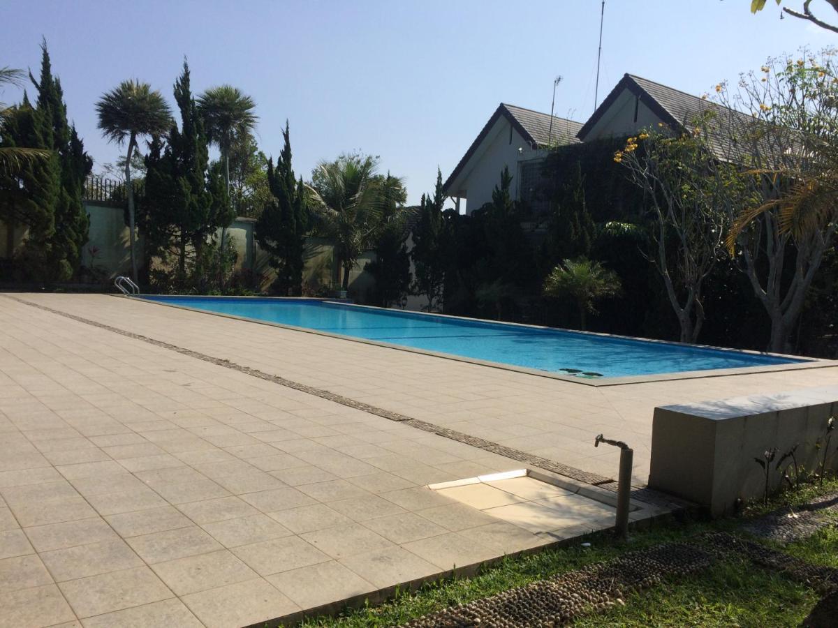 Hotel Nite & Day Mdc Puncak - Gadog Bogor Exterior foto